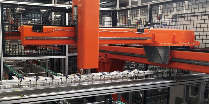 光伏組件制造設備-自動擺串機